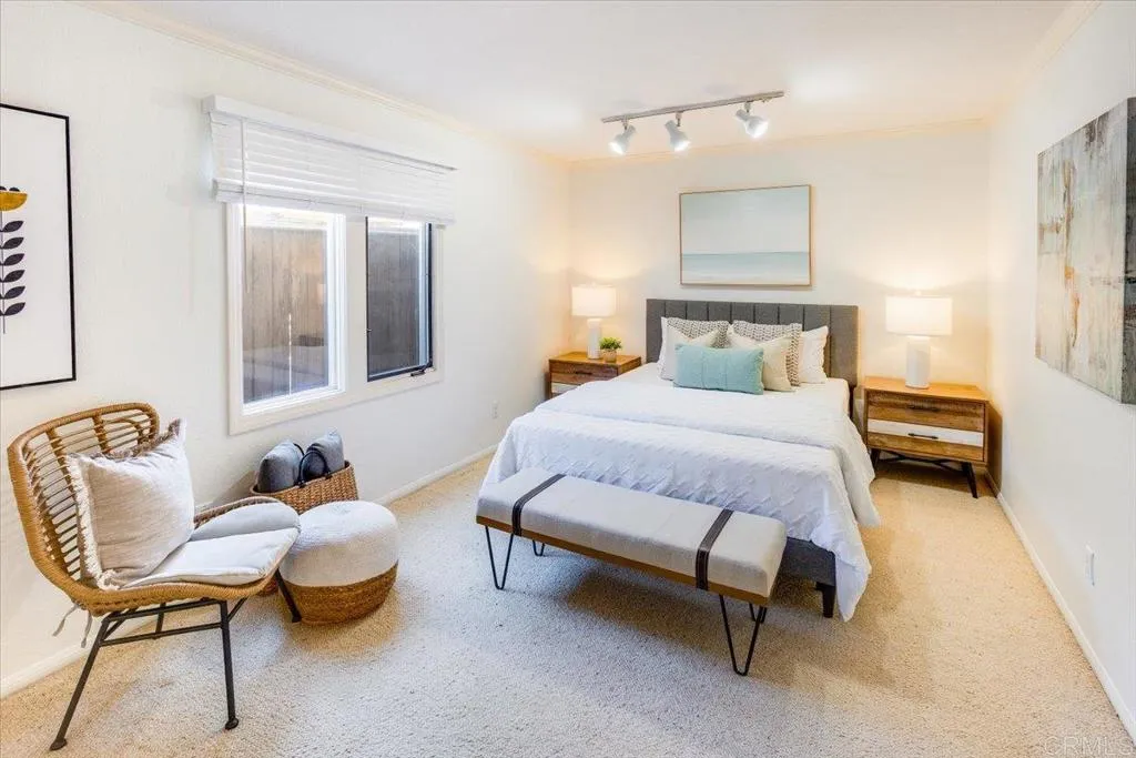 https://cdn.realtyfeed.com/cdn/127/306599242/b49c59517f08991740c090193cef592c.webp