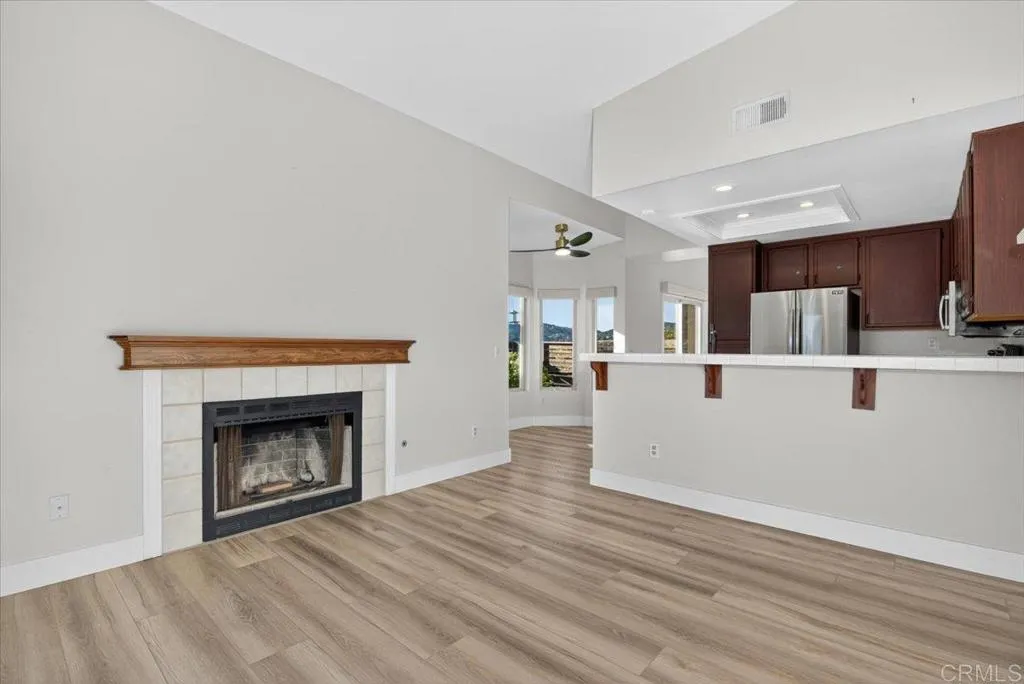 https://cdn.realtyfeed.com/cdn/127/306599301/61f1ef95957d441d736b78b8e502ba54.webp