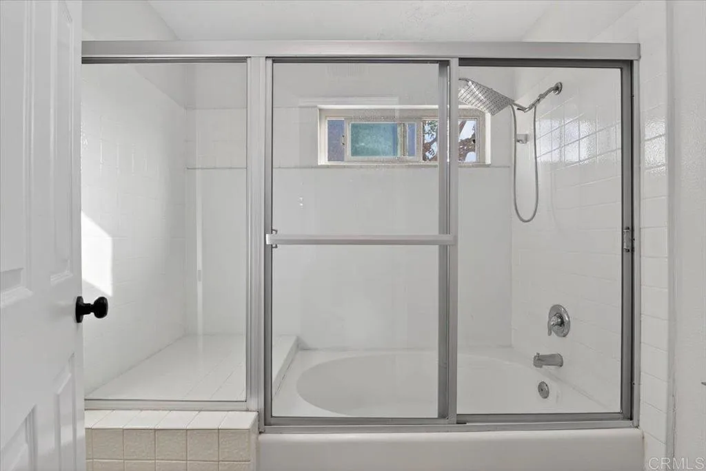 https://cdn.realtyfeed.com/cdn/127/306599301/624494dc1ba7c46a40682ff8d9677708.webp