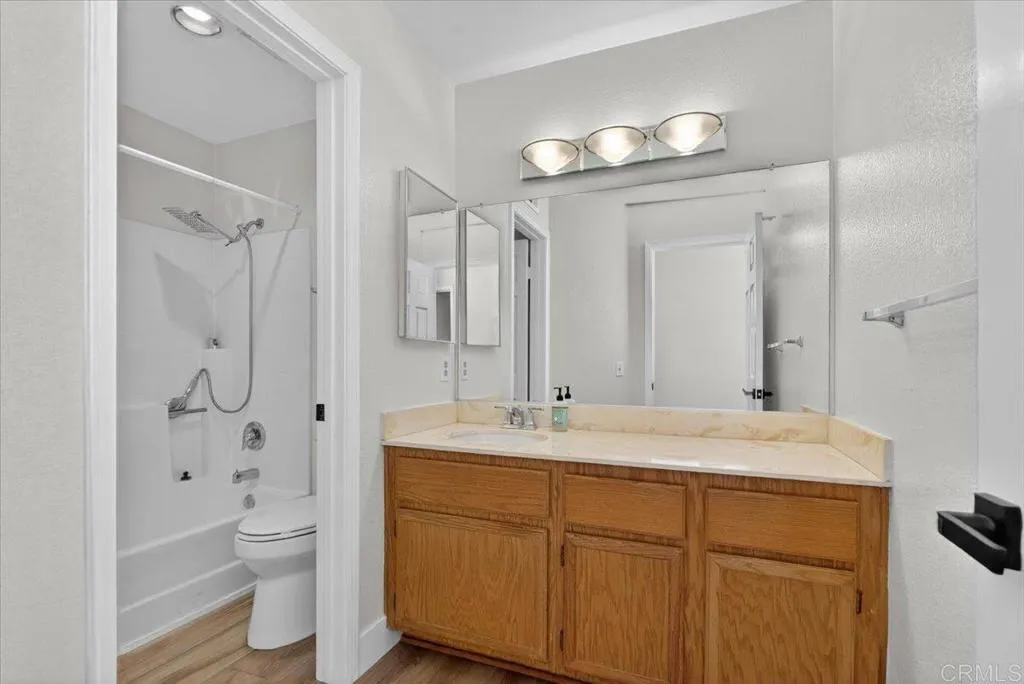 https://cdn.realtyfeed.com/cdn/127/306599301/d40160906ebc289f109460204d98b684.webp