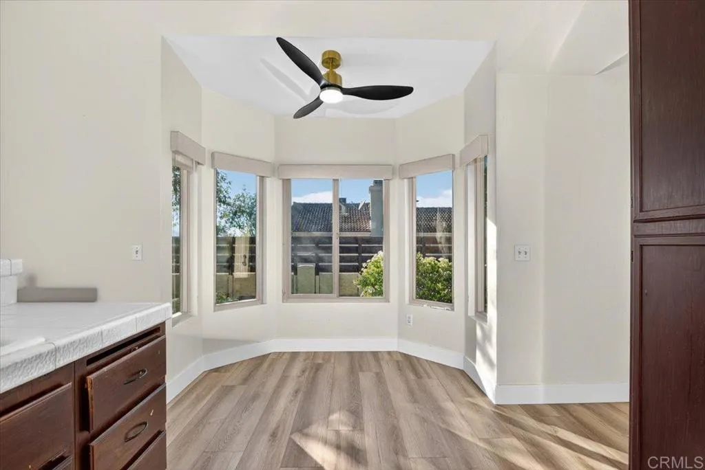https://cdn.realtyfeed.com/cdn/127/306599301/f86e9353331014379a2ab4401106faf6.webp