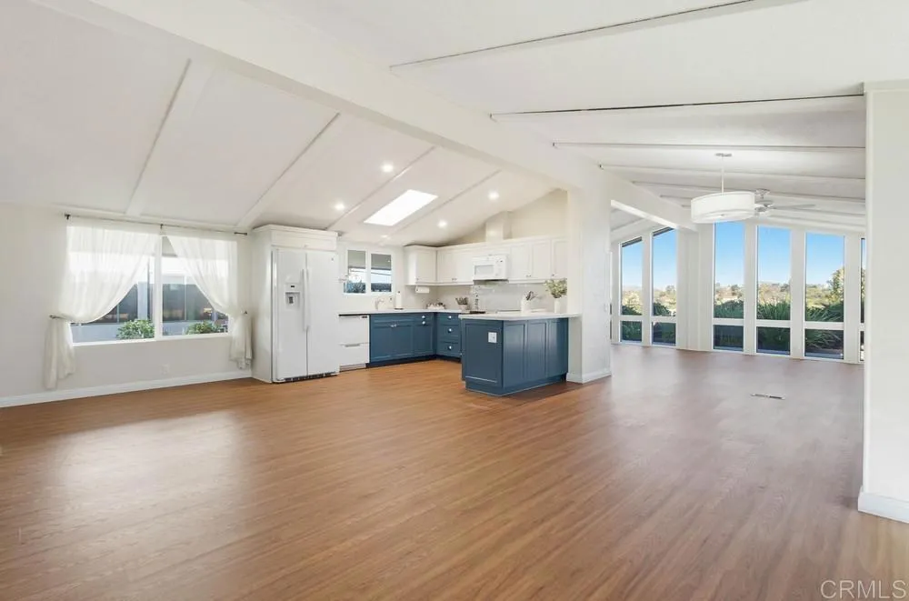 https://cdn.realtyfeed.com/cdn/127/306599308/45693903edcffbf980f0c884f28d8535.webp