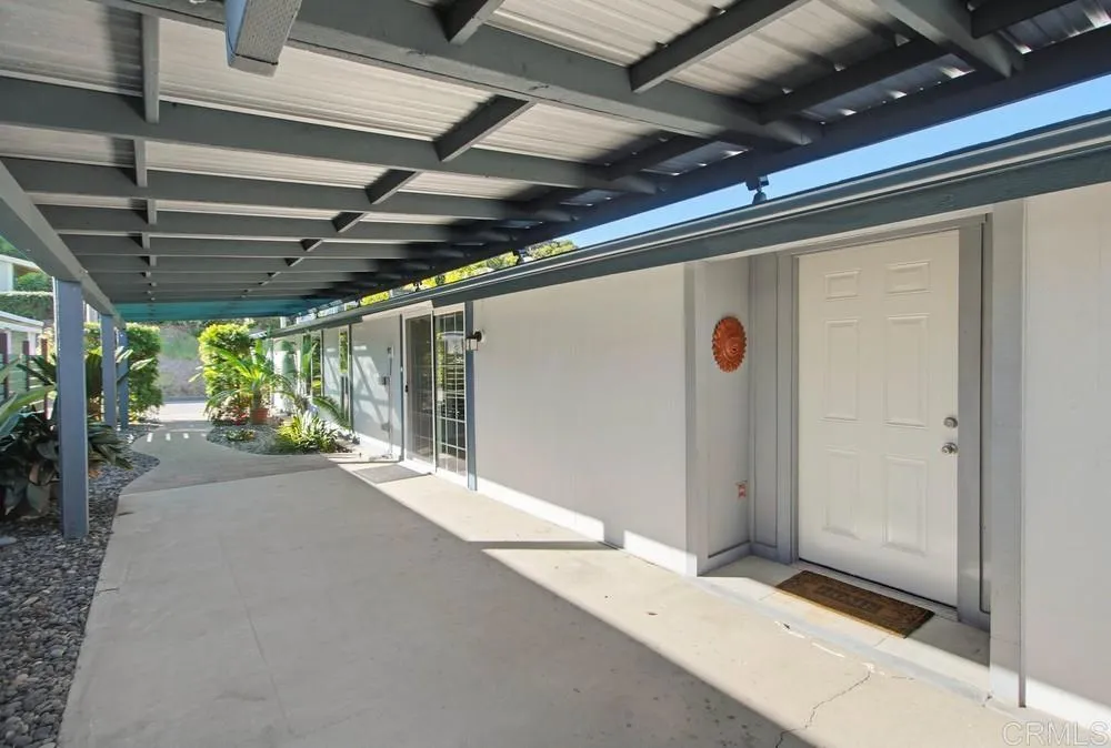 https://cdn.realtyfeed.com/cdn/127/306599308/510b076f6901a030e20009acb7f413a5.webp
