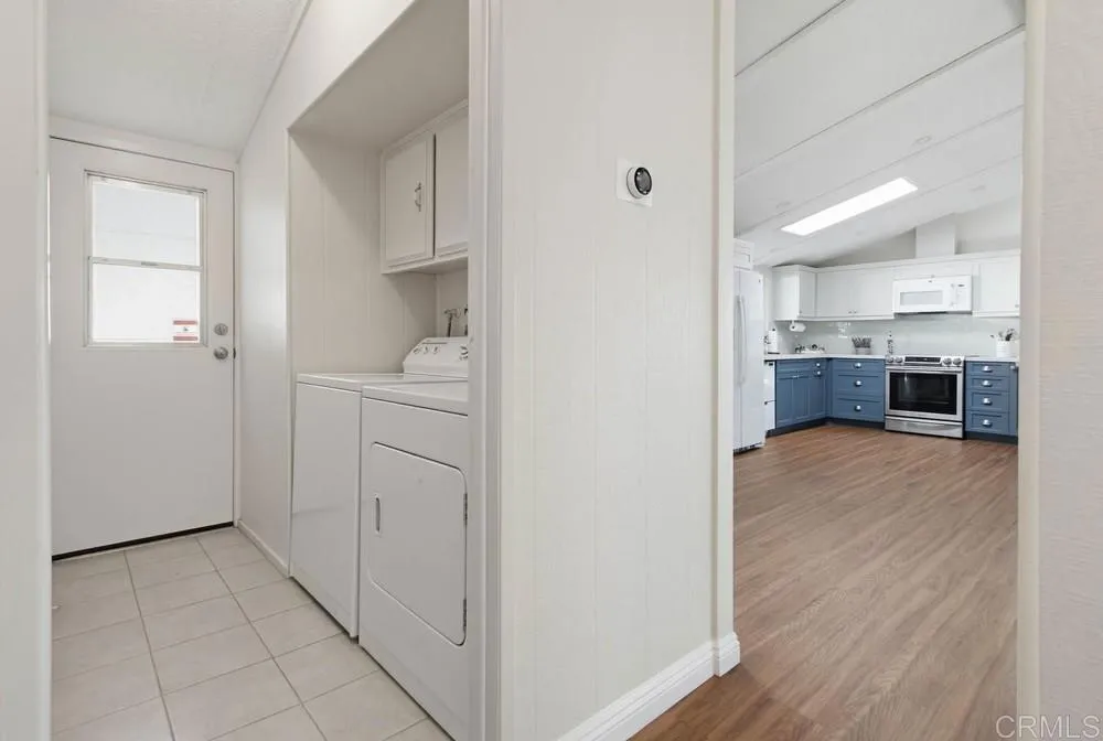 https://cdn.realtyfeed.com/cdn/127/306599308/c39a51fc2b15b1e5592de9238334aadb.webp