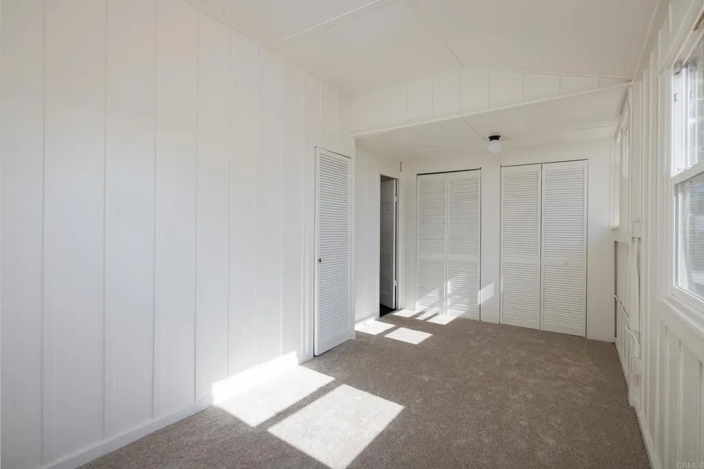 https://cdn.realtyfeed.com/cdn/127/306599374/b9470846f3842802f4717cfc1cf72219.webp