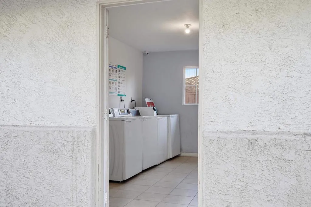 https://cdn.realtyfeed.com/cdn/127/306599375/37077f994da617569a3c5e82ed35fb31.webp