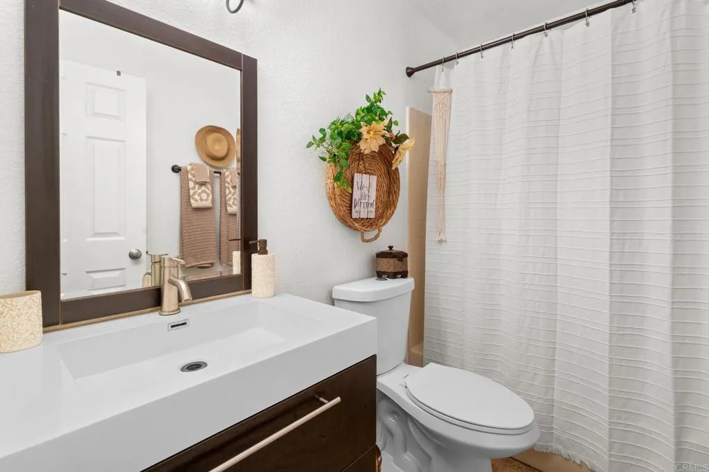 https://cdn.realtyfeed.com/cdn/127/306599435/aded0a1b0b9224b77c26070d815ff519.webp