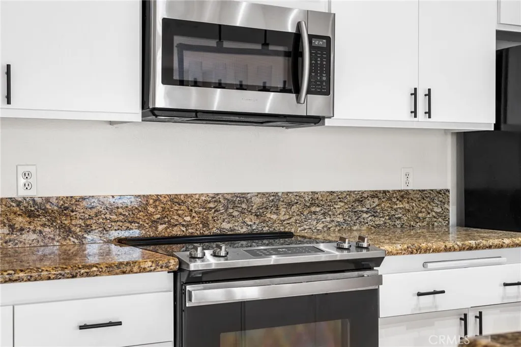 https://cdn.realtyfeed.com/cdn/127/306599526/5793c916ef115e4a342316aad318cfbf.webp