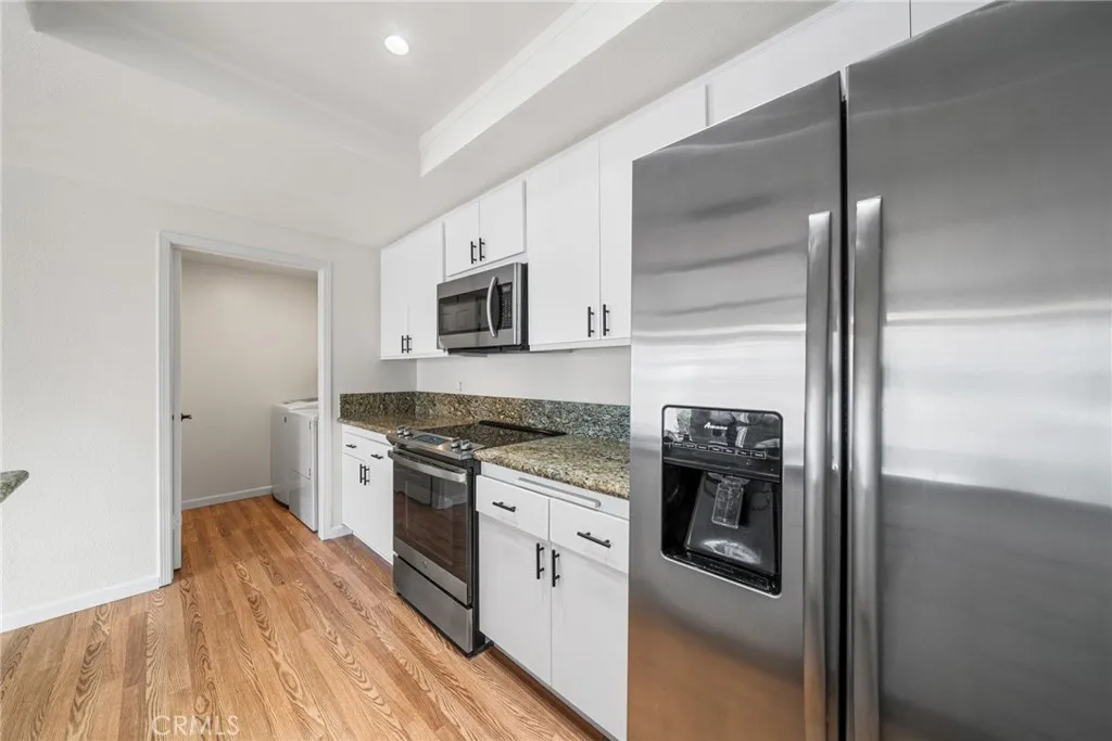 Photo #14: OC25270461 Listing: Photo #14