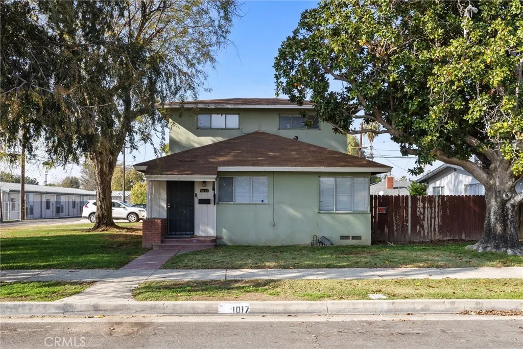 1017 Paloma St, Bakersfield, CA 93304 - Photo 3 of 6, Bakersfield, CA