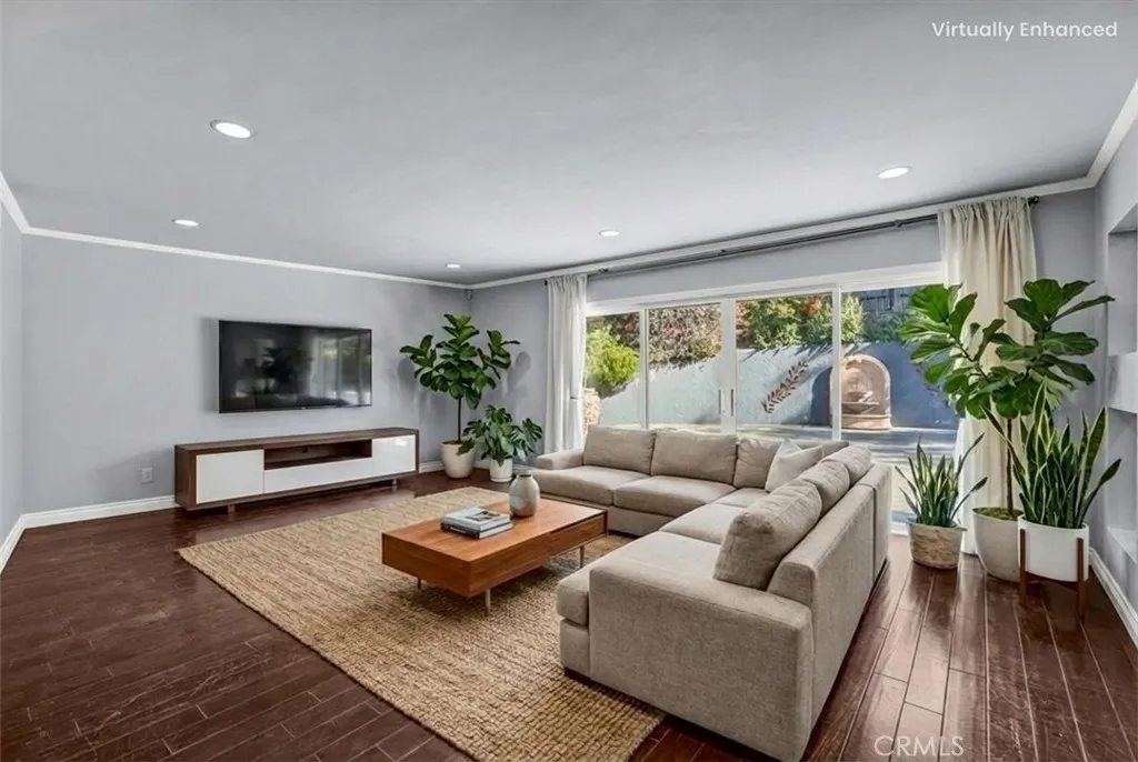 4532 Topanga Canyon, Woodland Hills, CA 91364 - Photo 3 of 19, Woodland Hills, CA