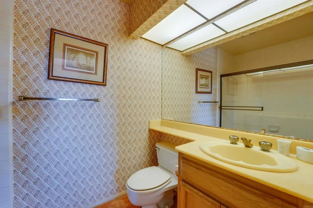 https://cdn.realtyfeed.com/cdn/127/306599630/5a51aff2739745e68a9ef616502fdd8e.webp
