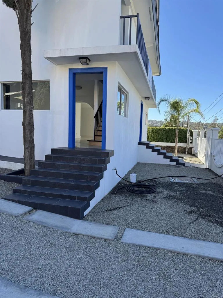 438 Calle Del Rosario, Tecate, CA, 21400