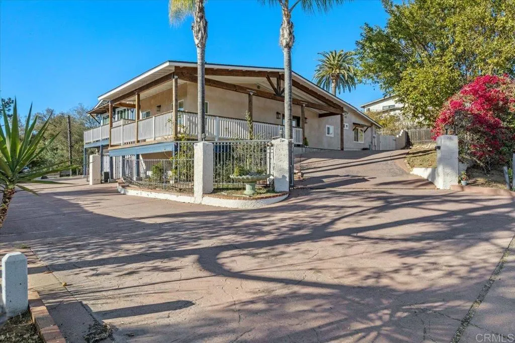 https://cdn.realtyfeed.com/cdn/127/306599780/8259ad522402ea3d0a490b206a601444.webp