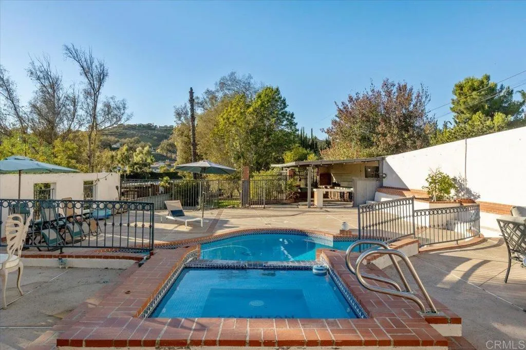 https://cdn.realtyfeed.com/cdn/127/306599780/f2928459863102646c66707bcd61e55d.webp