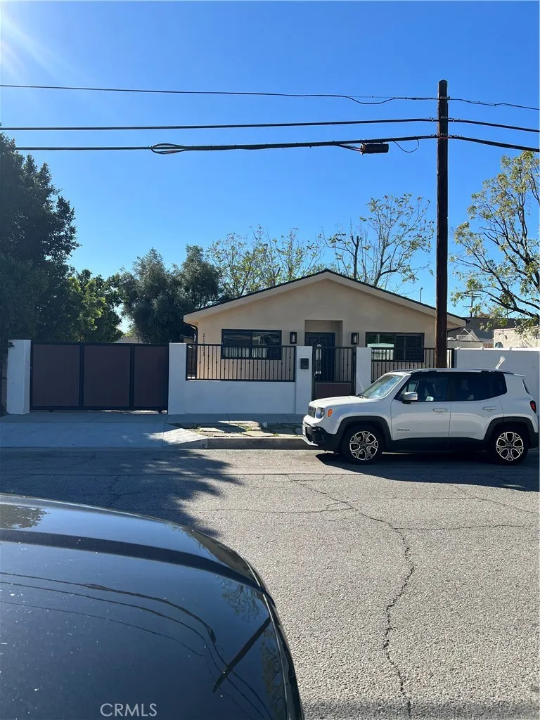 11251 Kewen Avenue, San Fernando, CA 91340 - Photo 2 of 7, San Fernando, CA