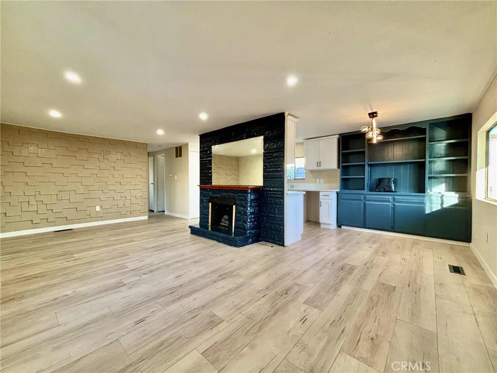 Westminster, CA 92683