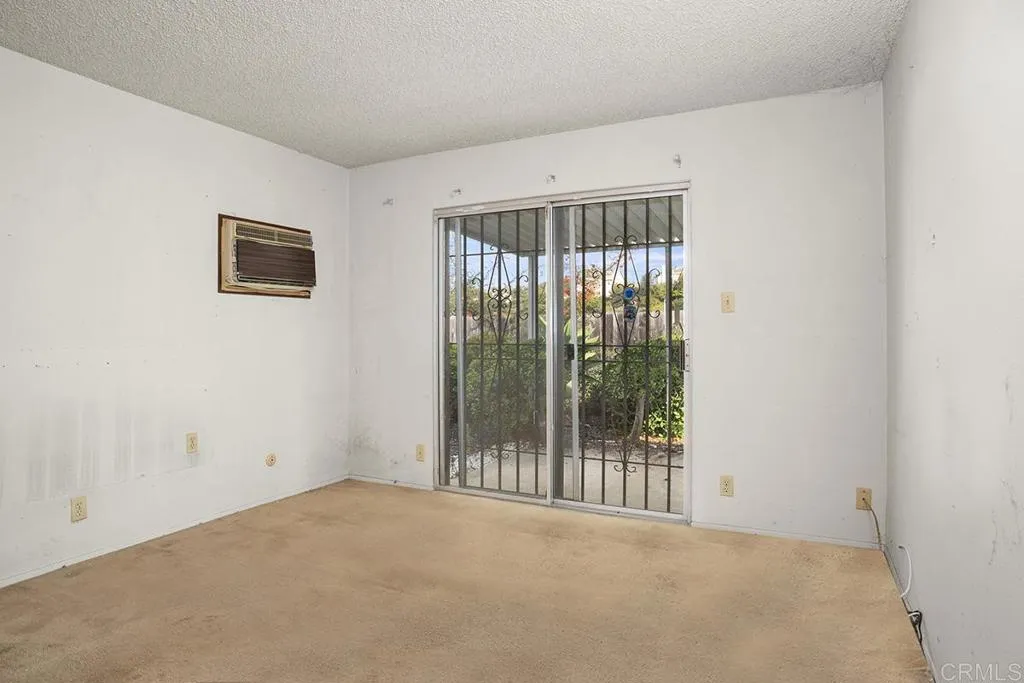 Photo #12: NDP2511296 Listing: Photo #12