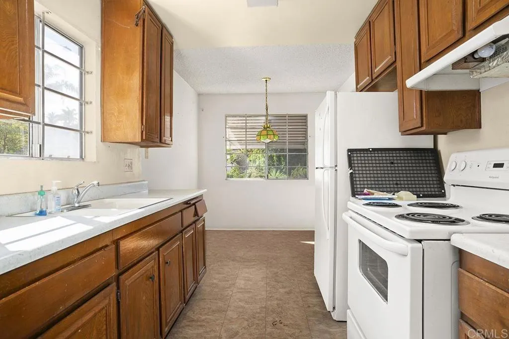 Photo #4: NDP2511296 Listing: Photo #4