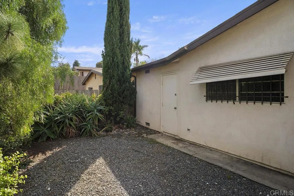 Photo #20: NDP2511296 Listing: Photo #20