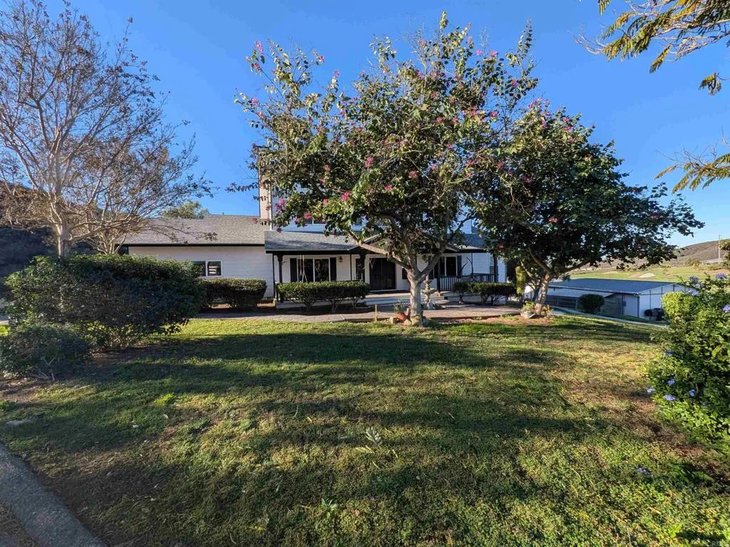 https://cdn.realtyfeed.com/cdn/127/306599935/4de82f945f6b5a3aad23f592f5444270.webp