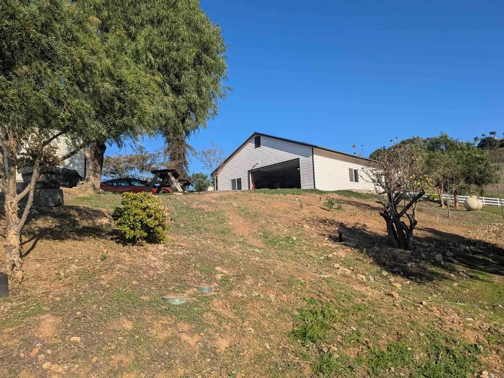 https://cdn.realtyfeed.com/cdn/127/306599935/5eccbddb89bb4ccd6a28e4b01ab3b5bb.webp