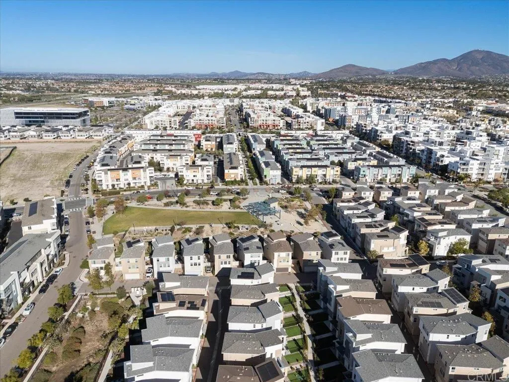 https://cdn.realtyfeed.com/cdn/127/306599989/6a4429359f4f481245291b3070736986.webp