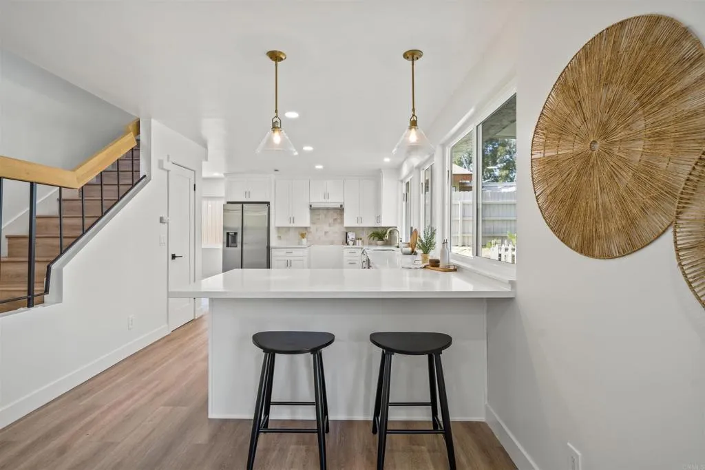 https://cdn.realtyfeed.com/cdn/127/306600047/9738adea54416b6edf7cea0cfcf45fa8.webp