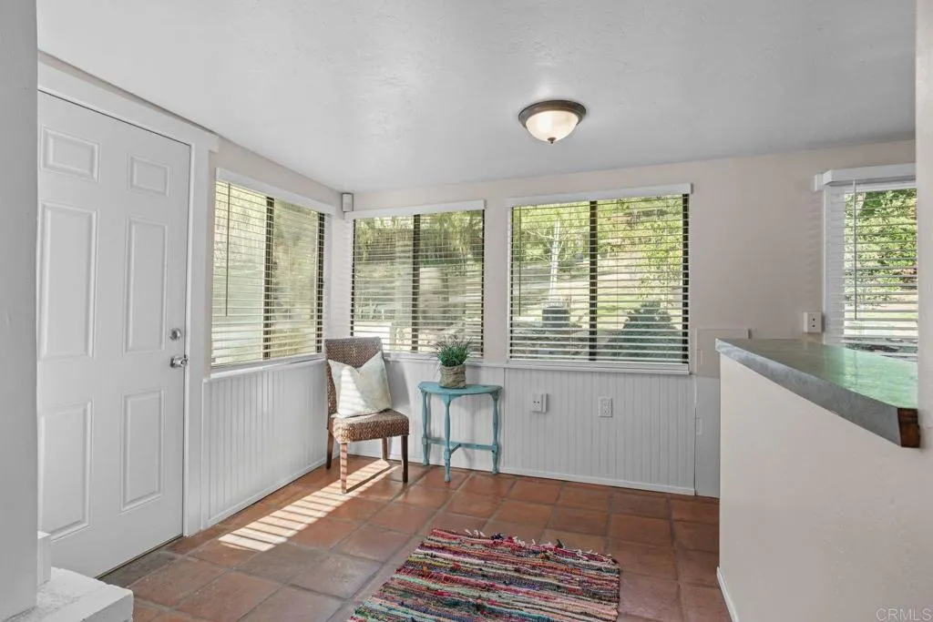 https://cdn.realtyfeed.com/cdn/127/306600062/3cbbc44bf35d8159ee103c2529d61015.webp