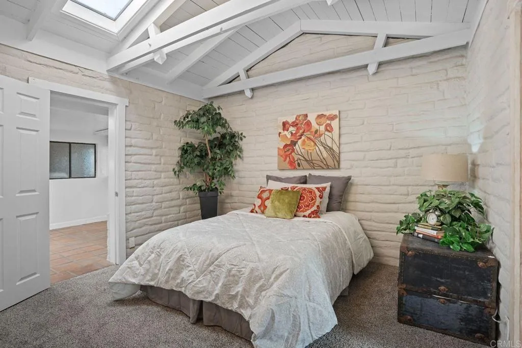 https://cdn.realtyfeed.com/cdn/127/306600062/6f3b1910ec66c9240a3ea88698be10a3.webp