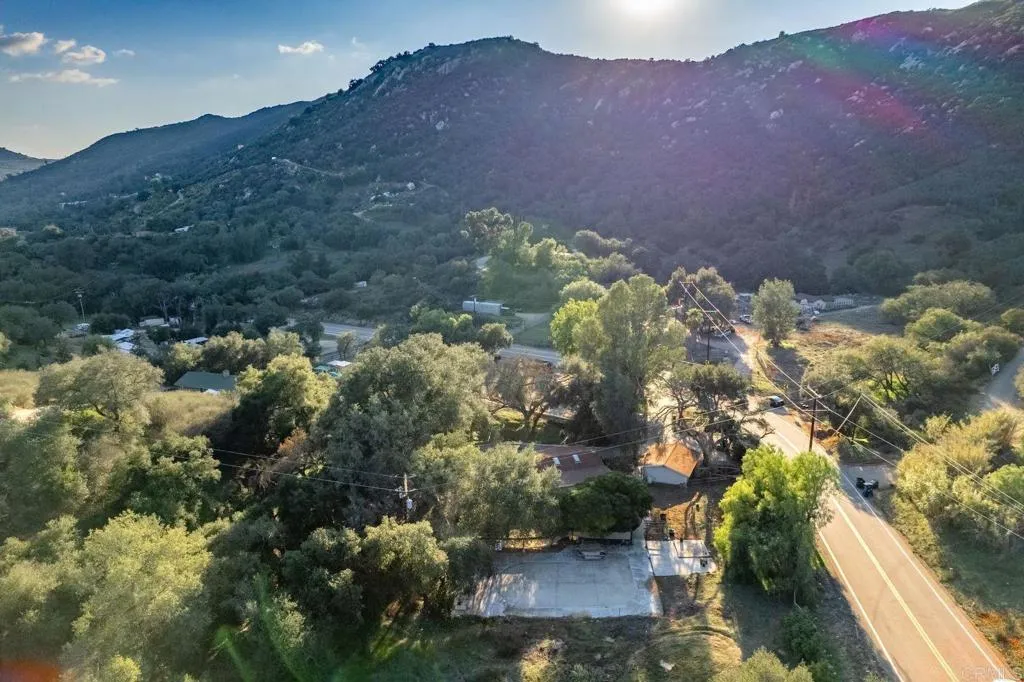https://cdn.realtyfeed.com/cdn/127/306600062/cac67aa166754334a1d009006a1ddeba.webp