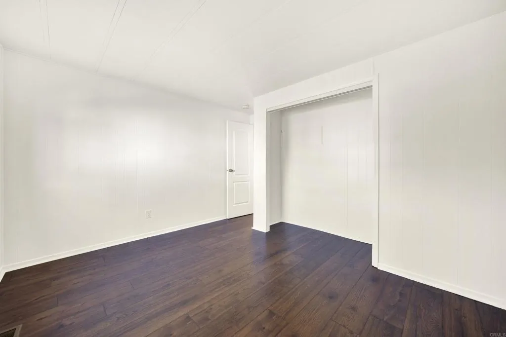 https://cdn.realtyfeed.com/cdn/127/306600103/a781e387e92c13879309aabcba4b7e95.webp