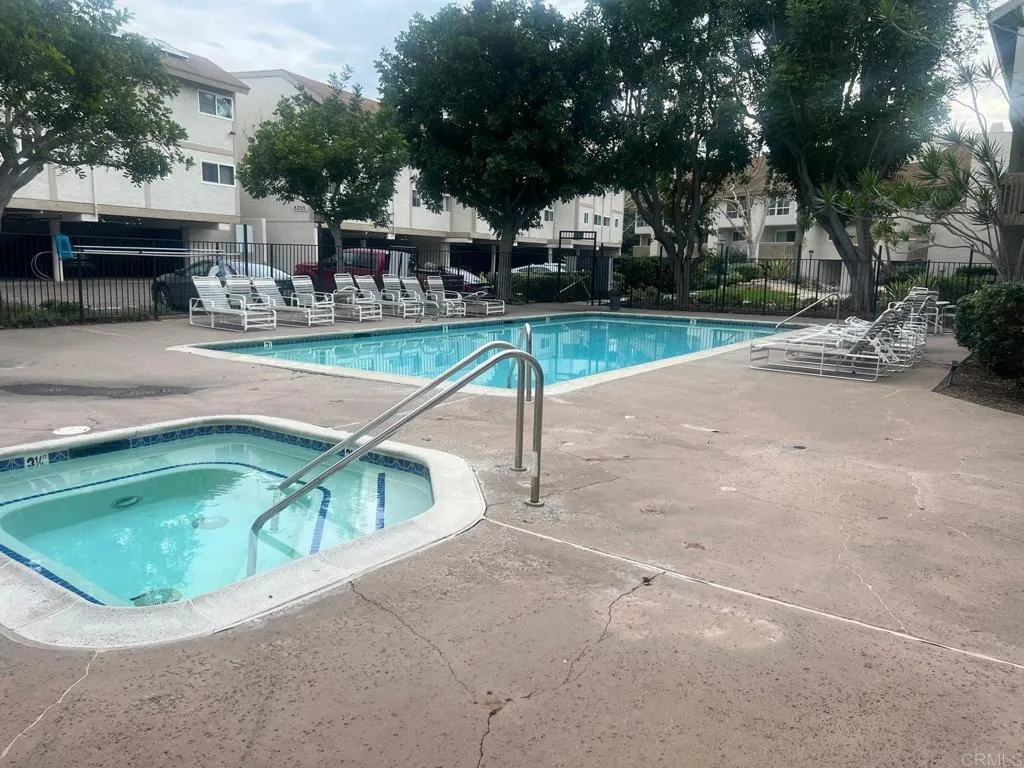 https://cdn.realtyfeed.com/cdn/127/306600192/519027a255305d6ca324fa771a937de2.webp