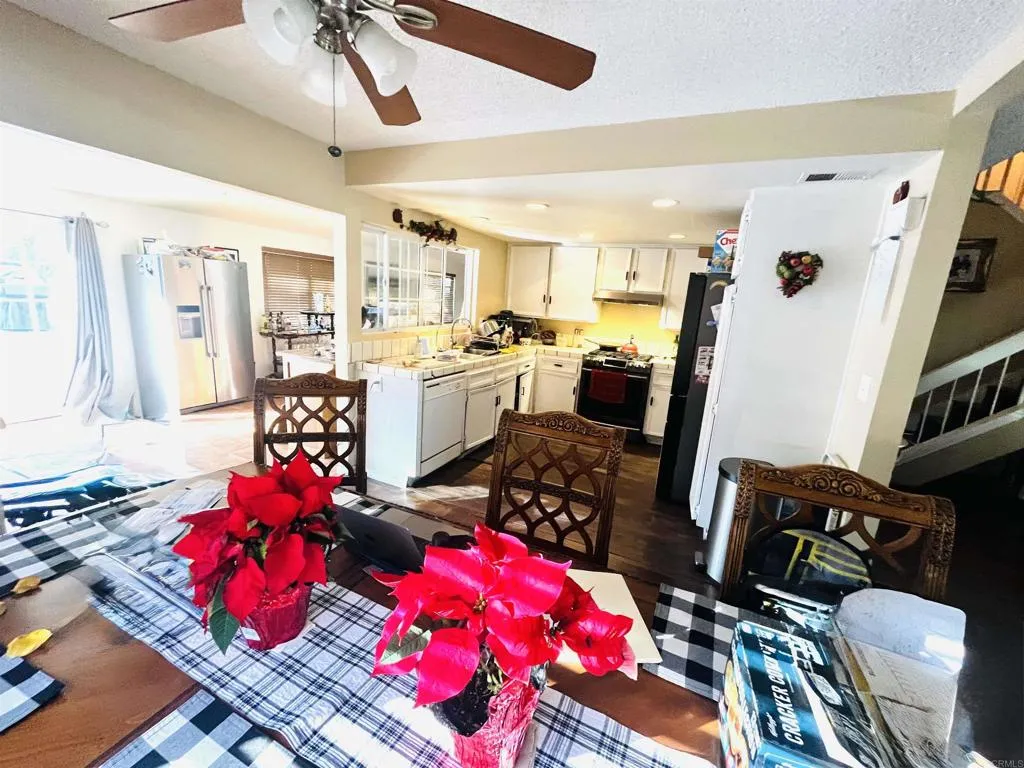 https://cdn.realtyfeed.com/cdn/127/306600196/14ea712071dc7d792635cc9d90e049fb.webp