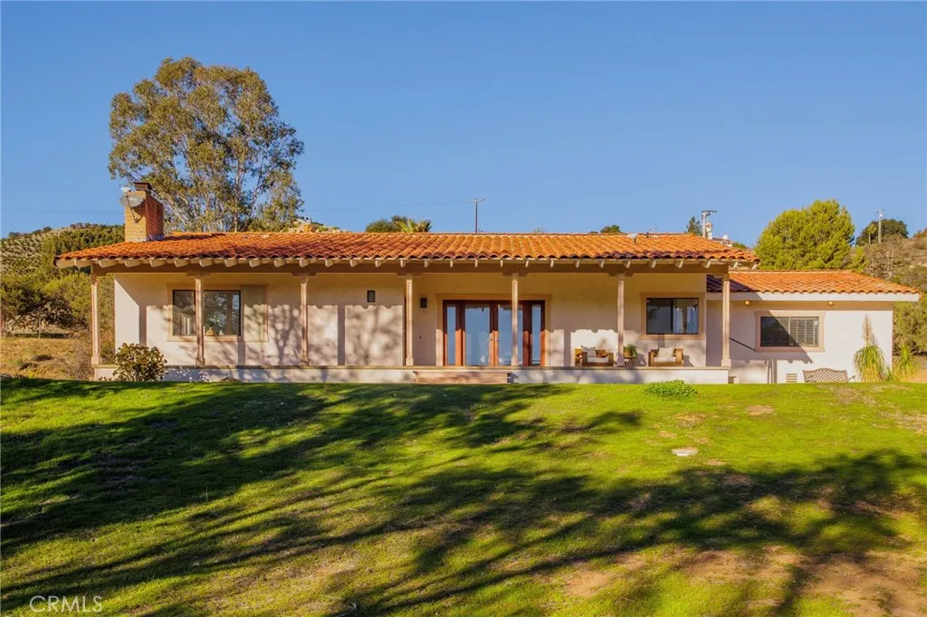 https://cdn.realtyfeed.com/cdn/127/306600234/323bd01fef62d873fb4554397bd7df25.webp