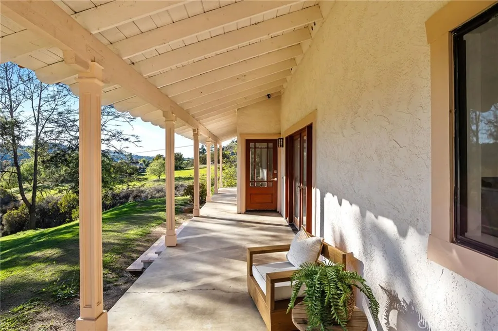 https://cdn.realtyfeed.com/cdn/127/306600234/ba15fad5b171161fe56a7c77daaaf357.webp