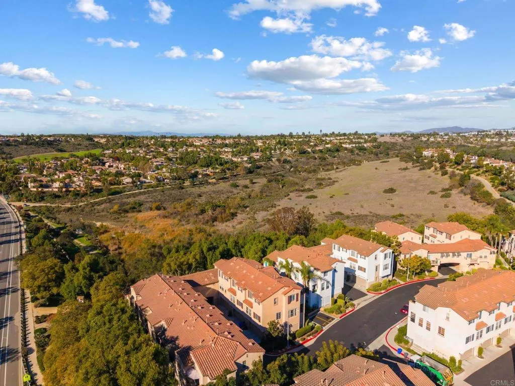 https://cdn.realtyfeed.com/cdn/127/306600338/42b8899f598c0b859a25803511c292e9.webp