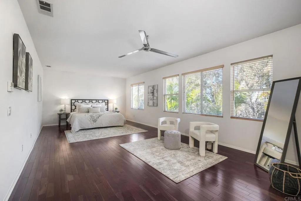 https://cdn.realtyfeed.com/cdn/127/306600365/2c2459b644978e85e4c16e514f272545.webp