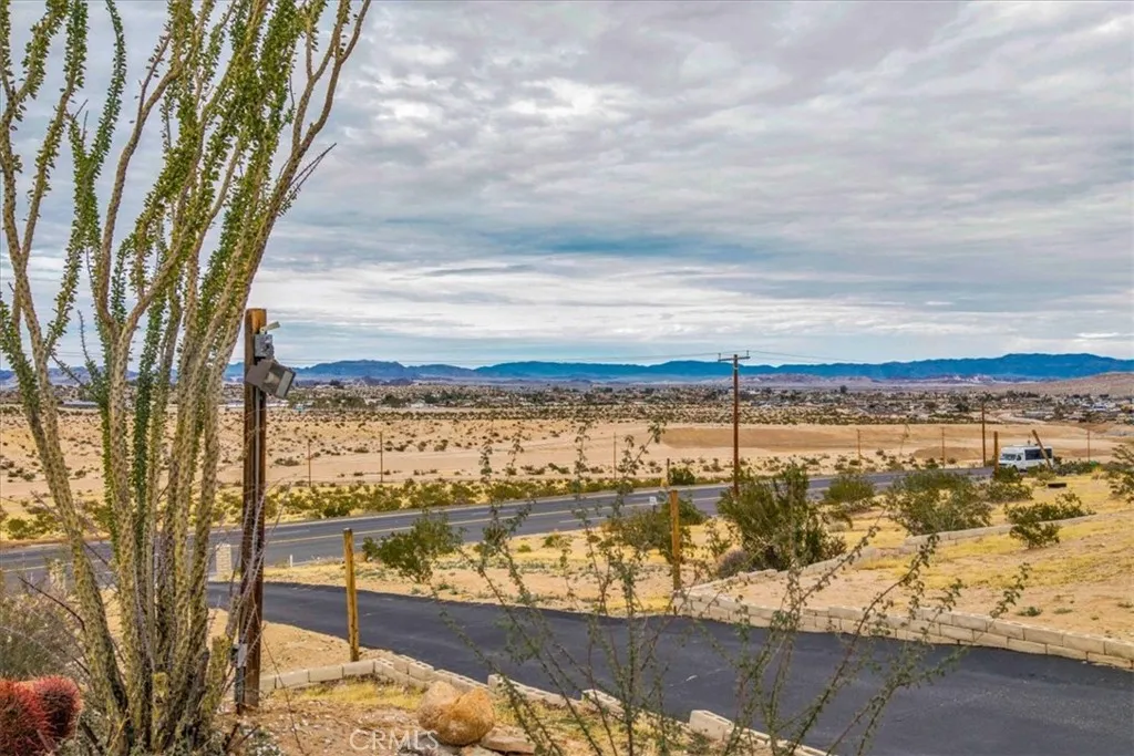 73101 29 palms hwy, 29 Palms, CA, 92277