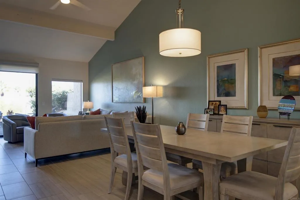 https://cdn.realtyfeed.com/cdn/127/306600442/e4bd9d335f0308d41184a5163d1d419d.webp