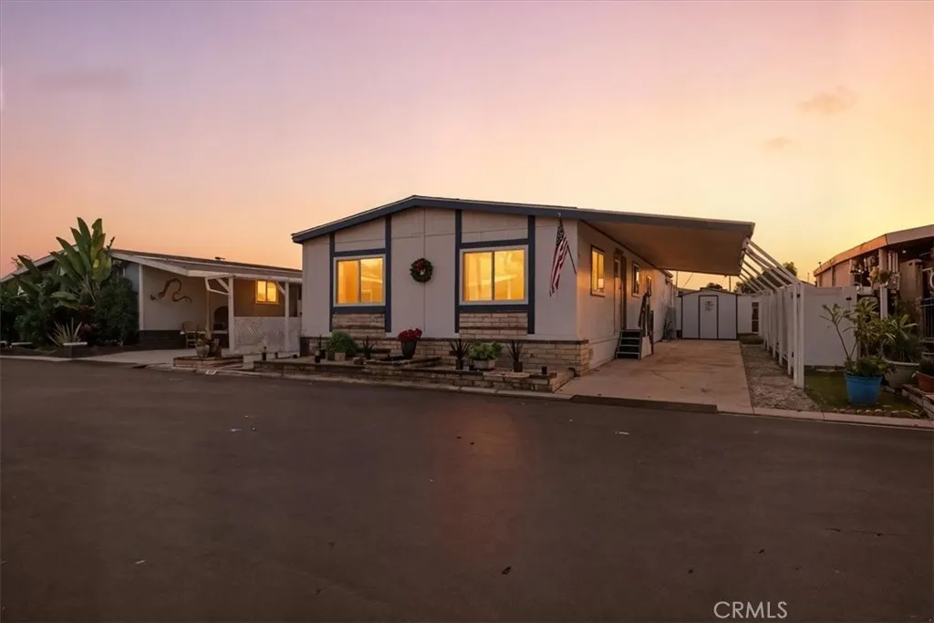 Orange, CA 92867