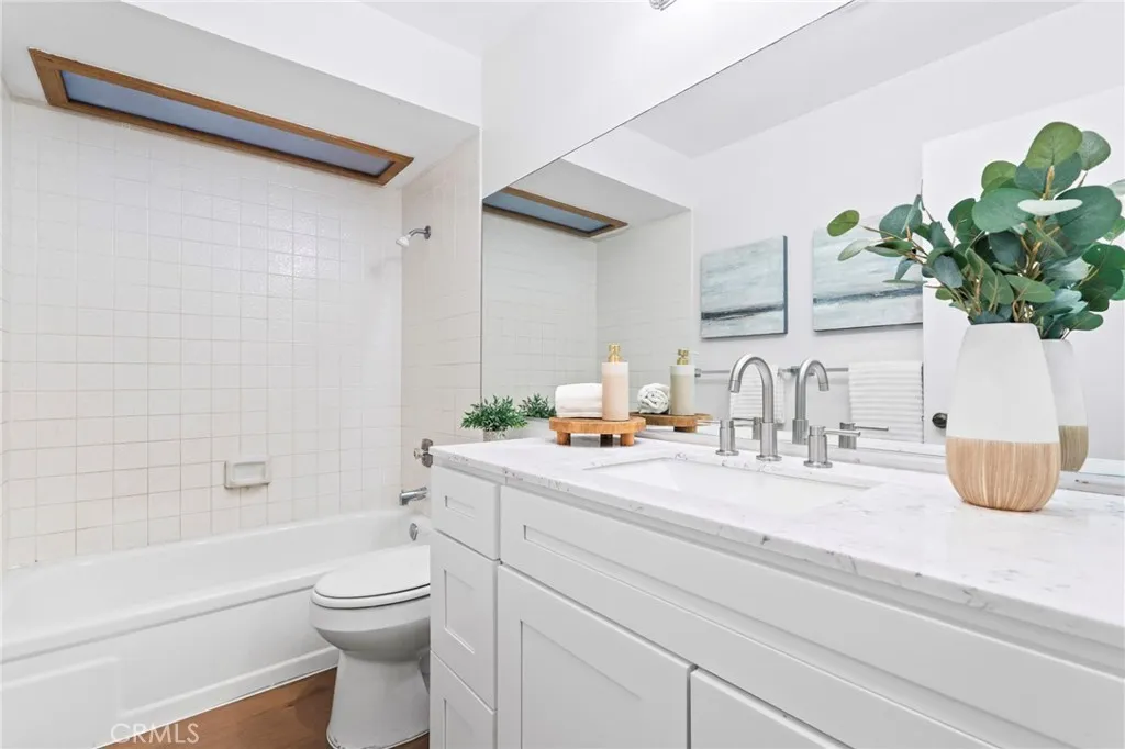 Photo #27: ND25272314 Listing: Photo #27