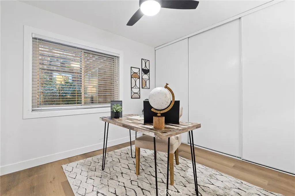 https://cdn.realtyfeed.com/cdn/127/306600530/a3aad3cef1090355fcf5843832b0b48d.webp