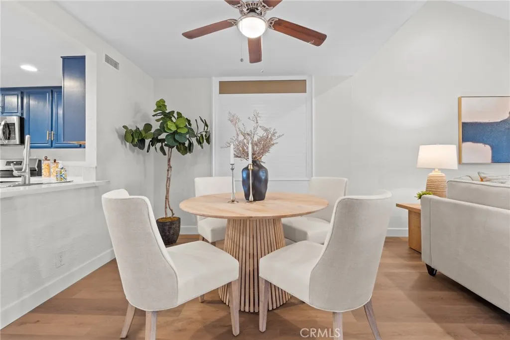 https://cdn.realtyfeed.com/cdn/127/306600530/f6f294384d97fd42a26ab32bbf17459f.webp
