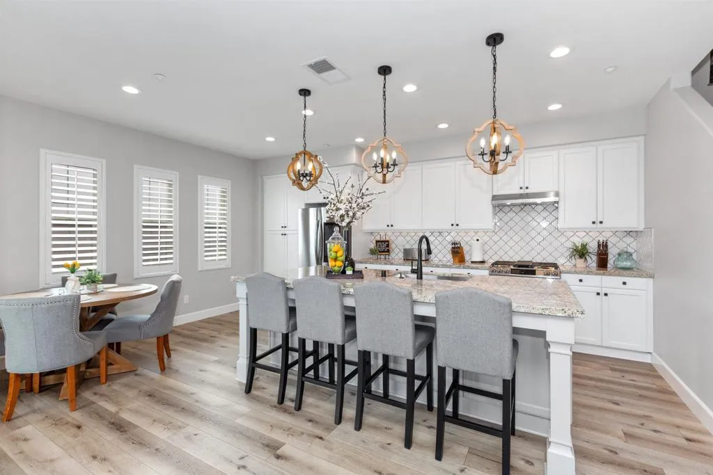 Photo #13: NDP2511324 Listing: Photo #13