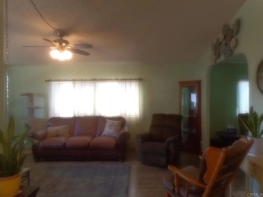 https://cdn.realtyfeed.com/cdn/127/306600635/7369b40d868819163949508f5ae1a80a.webp