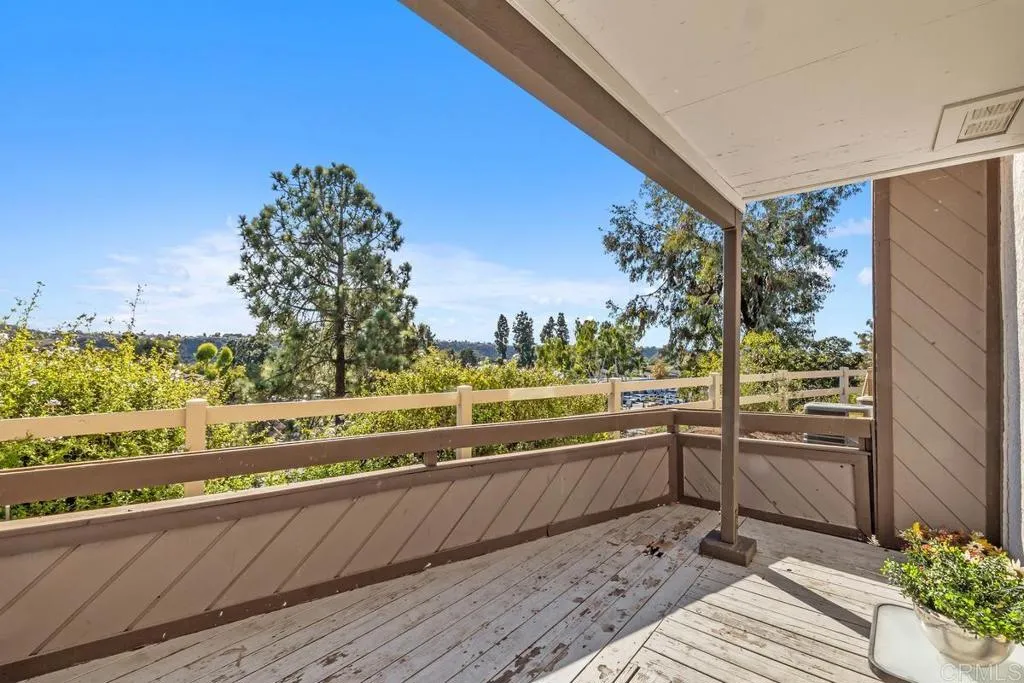https://cdn.realtyfeed.com/cdn/127/306600636/392bd87650626a78dfe6bf935025a0a0.webp