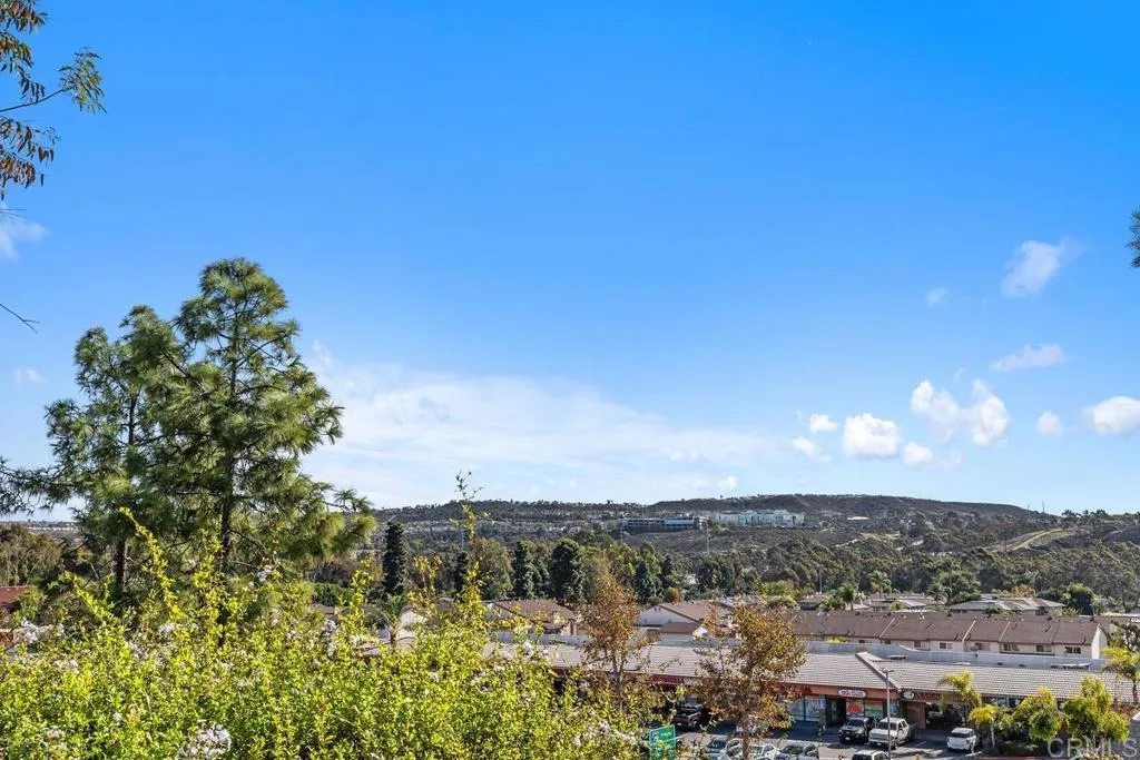 https://cdn.realtyfeed.com/cdn/127/306600636/64181348bed82748fa0f04d139b80f6d.webp