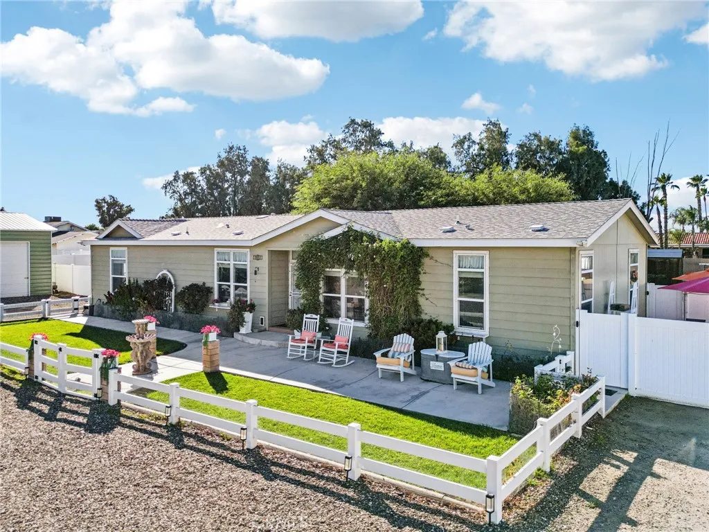 19957 Hansen Avenue, Nuevo, CA 92567 - Photo 5 of 53, Nuevo, CA
