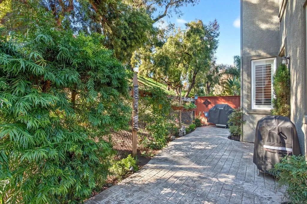 https://cdn.realtyfeed.com/cdn/127/306600731/6fb48070e20af3ea134336bd160cad19.webp